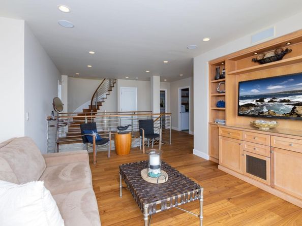 643 Beach Drive, Aptos CA 95003