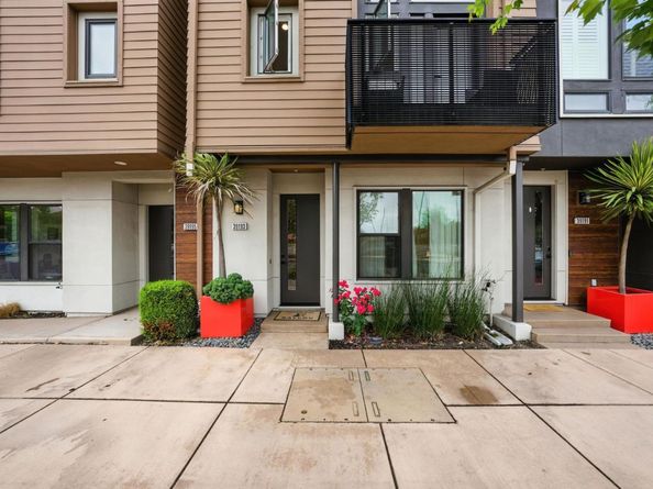 39193 State Street, Fremont CA 94538