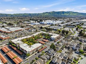 39931 Cedar Boulevard 305, Newark CA 94560