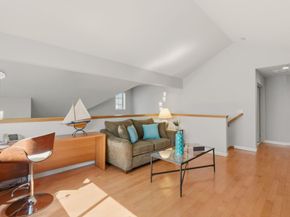 1252 Montcourse Lane, San Jose CA 95131