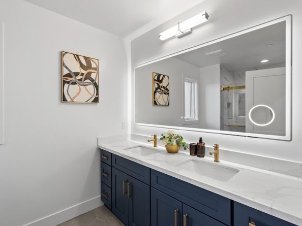 560 El Camino Real 303, San Carlos CA 94070