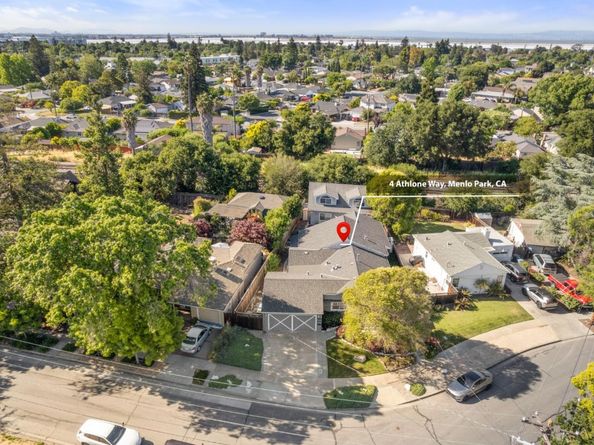 4 Athlone Way, Menlo Park CA 94025