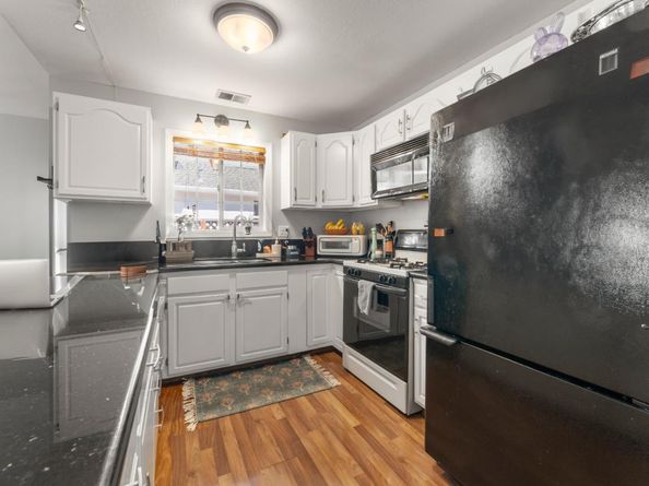 4 Athlone Way, Menlo Park CA 94025