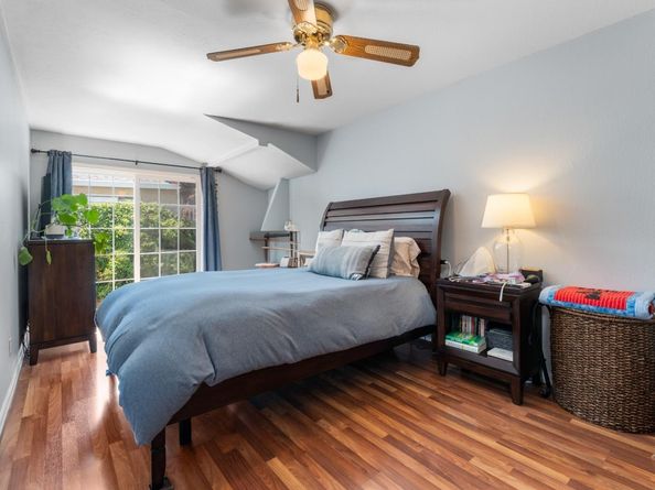 4 Athlone Way, Menlo Park CA 94025