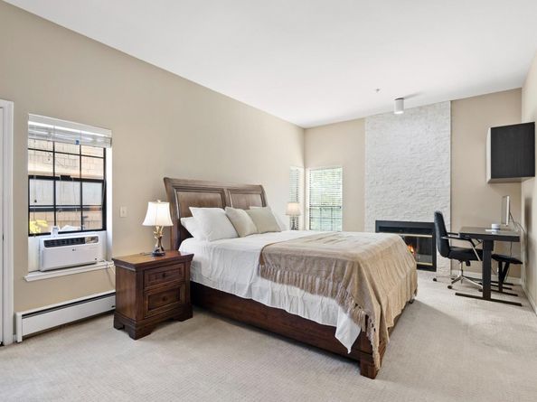 443 College Avenue, Palo Alto CA 94306