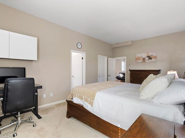 443 College Avenue, Palo Alto CA 94306