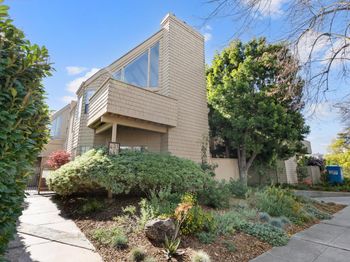 443 College Avenue