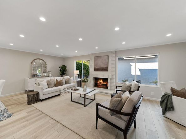 848 Magellan Lane, Foster City CA 94404