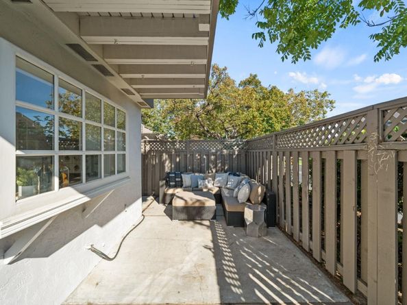848 Magellan Lane, Foster City CA 94404