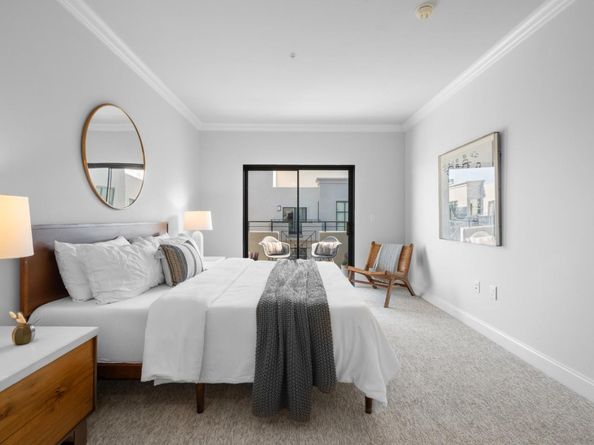 222 8th Avenue 302, San Mateo CA 94401
