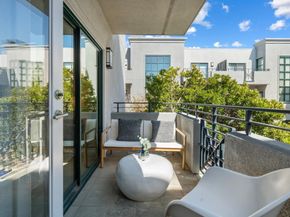 222 8th Avenue 302, San Mateo CA 94401