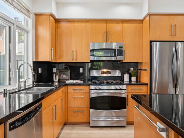 3180 Berryessa Street, Palo Alto CA 94303