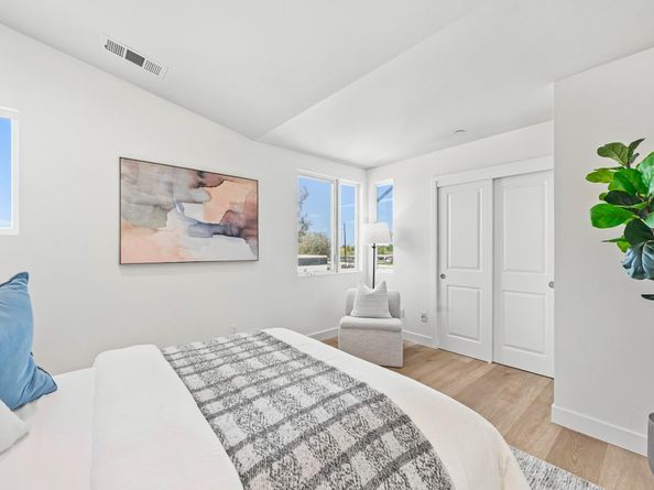 3180 Berryessa Street, Palo Alto CA 94303