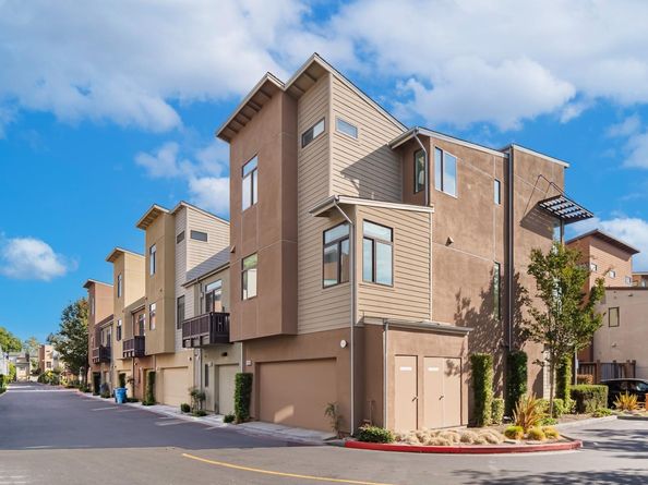3180 Berryessa Street, Palo Alto CA 94303