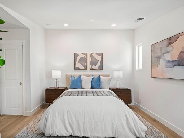 3180 Berryessa Street, Palo Alto CA 94303