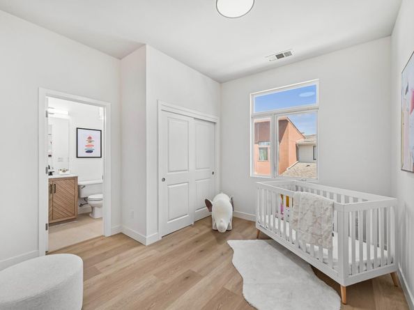 3180 Berryessa Street, Palo Alto CA 94303