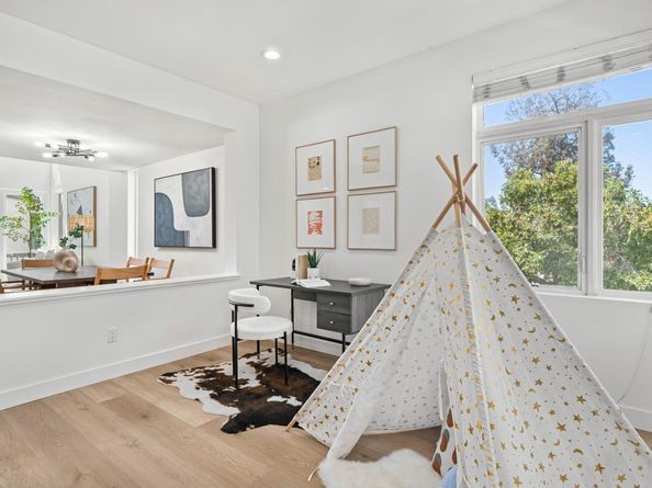 3180 Berryessa Street, Palo Alto CA 94303
