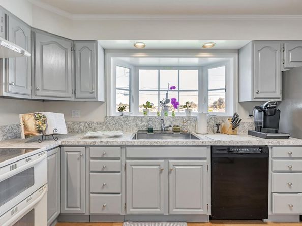 214 Manor Drive, South San Francisco CA 94080