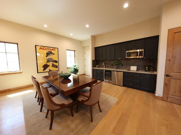 1238 Blewett Avenue, San Jose CA 95125