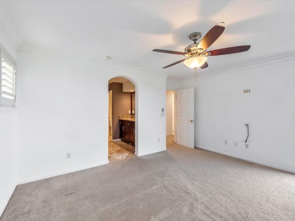 8215 Skyline Circle, Oakland CA 94605