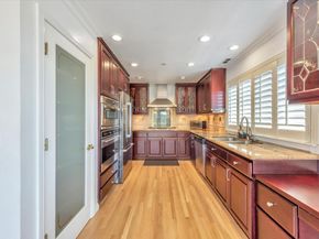 8215 Skyline Circle, Oakland CA 94605