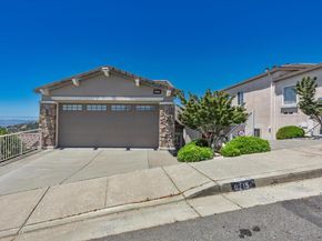 8215 Skyline Circle, Oakland CA 94605