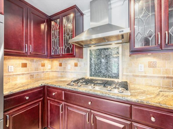 8215 Skyline Circle, Oakland CA 94605