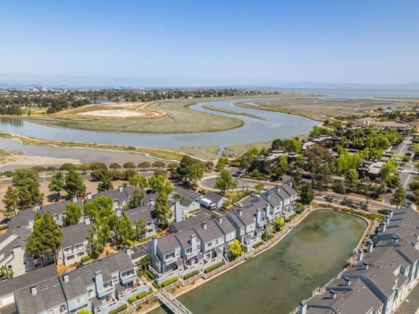 830 Portwalk Place, Redwood City CA 94065