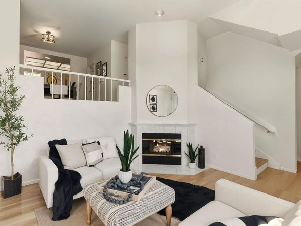 830 Portwalk Place, Redwood City CA 94065