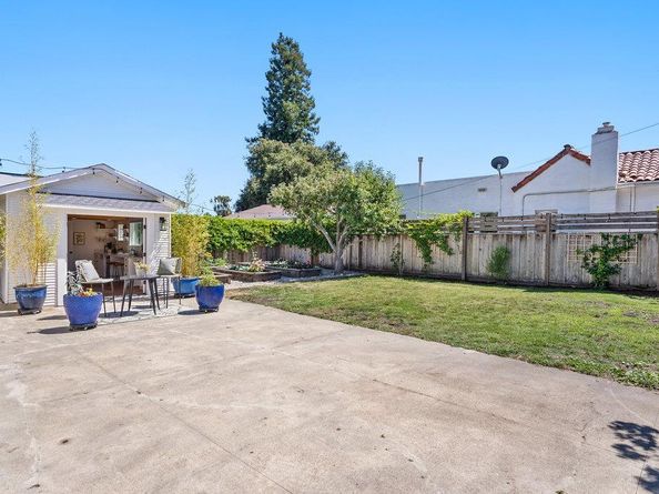 331 Van Ness Avenue, Santa Cruz CA 95060