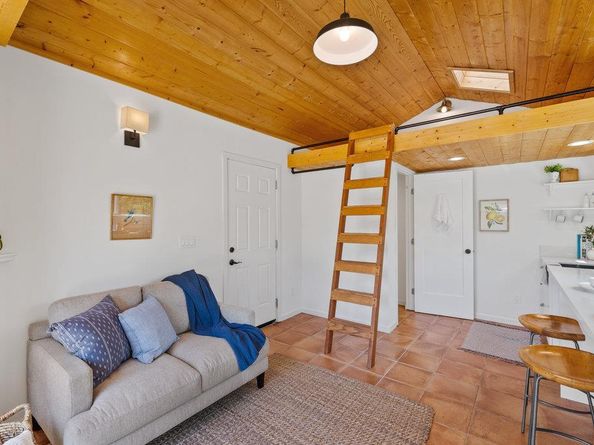 331 Van Ness Avenue, Santa Cruz CA 95060