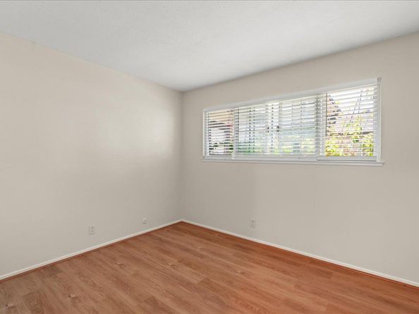 1372 Branham Lane 1, San Jose CA 95118