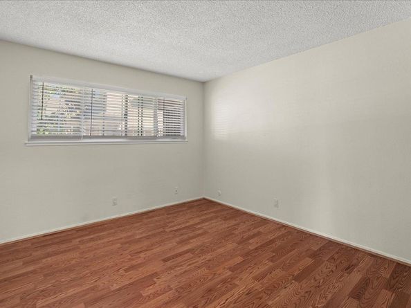 1372 Branham Lane 1, San Jose CA 95118