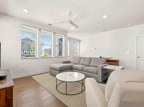 8629 Seawind Way, Newark CA 94560