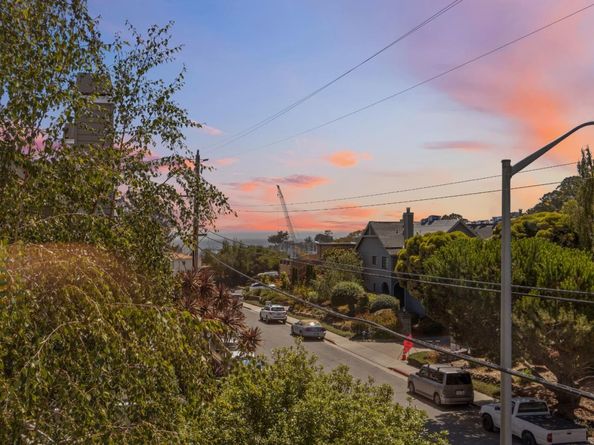 160 Frederick Street, Santa Cruz CA 95062