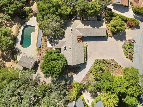20 Bear Gulch Drive, Portola Valley CA 94028