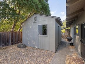 20 Bear Gulch Drive, Portola Valley CA 94028