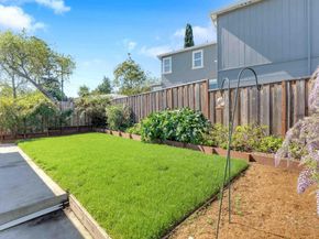 2204 Roosevelt Avenue, Redwood City CA 94061