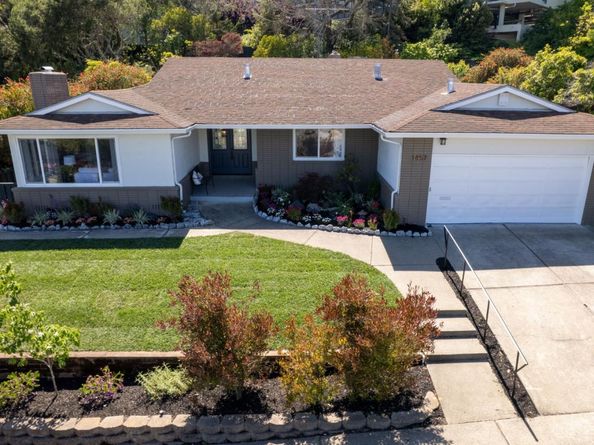 1857 Hunt Drive, Burlingame CA 94010