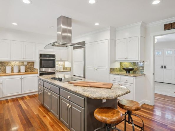1523 Ashcroft Way, Sunnyvale CA 94087