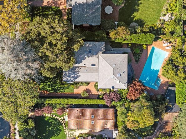 1285 Hamilton Avenue, Palo Alto CA 94301