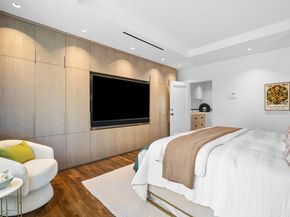 1285 Hamilton Avenue, Palo Alto CA 94301