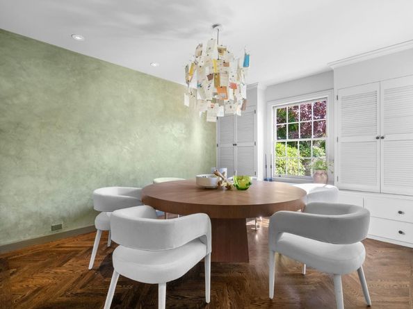 1285 Hamilton Avenue, Palo Alto CA 94301