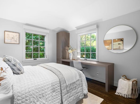 1285 Hamilton Avenue, Palo Alto CA 94301