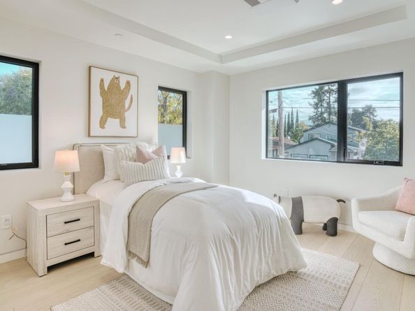 545 Georgia Avenue, Palo Alto CA 94306