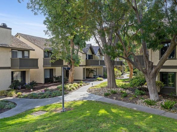 646 S Ahwanee Terrace, Sunnyvale CA 94085