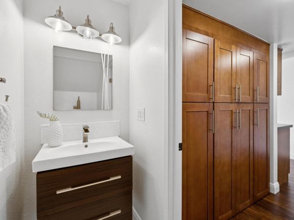 646 S Ahwanee Terrace, Sunnyvale CA 94085