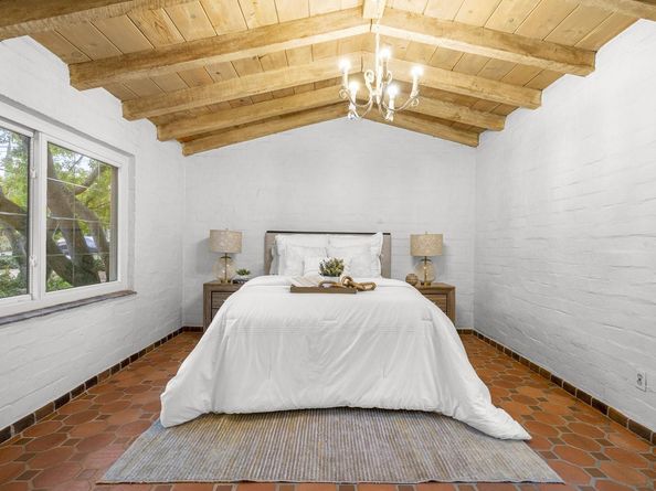 3691 Laguna Avenue, Palo Alto CA 94306