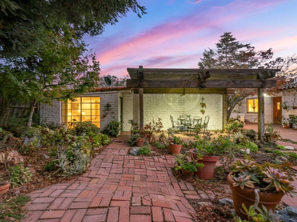 3691 Laguna Avenue, Palo Alto CA 94306
