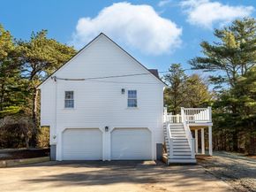 196 Bourne Rd, Plymouth MA 02360